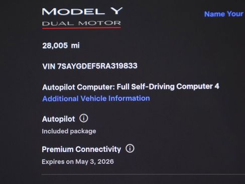 Used 2024 Tesla Model Y Performance AWD/4WD image 40