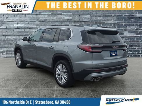 Used 2026 GMC Acadia Elevation w/ Elevation Premium Package FWD image 3
