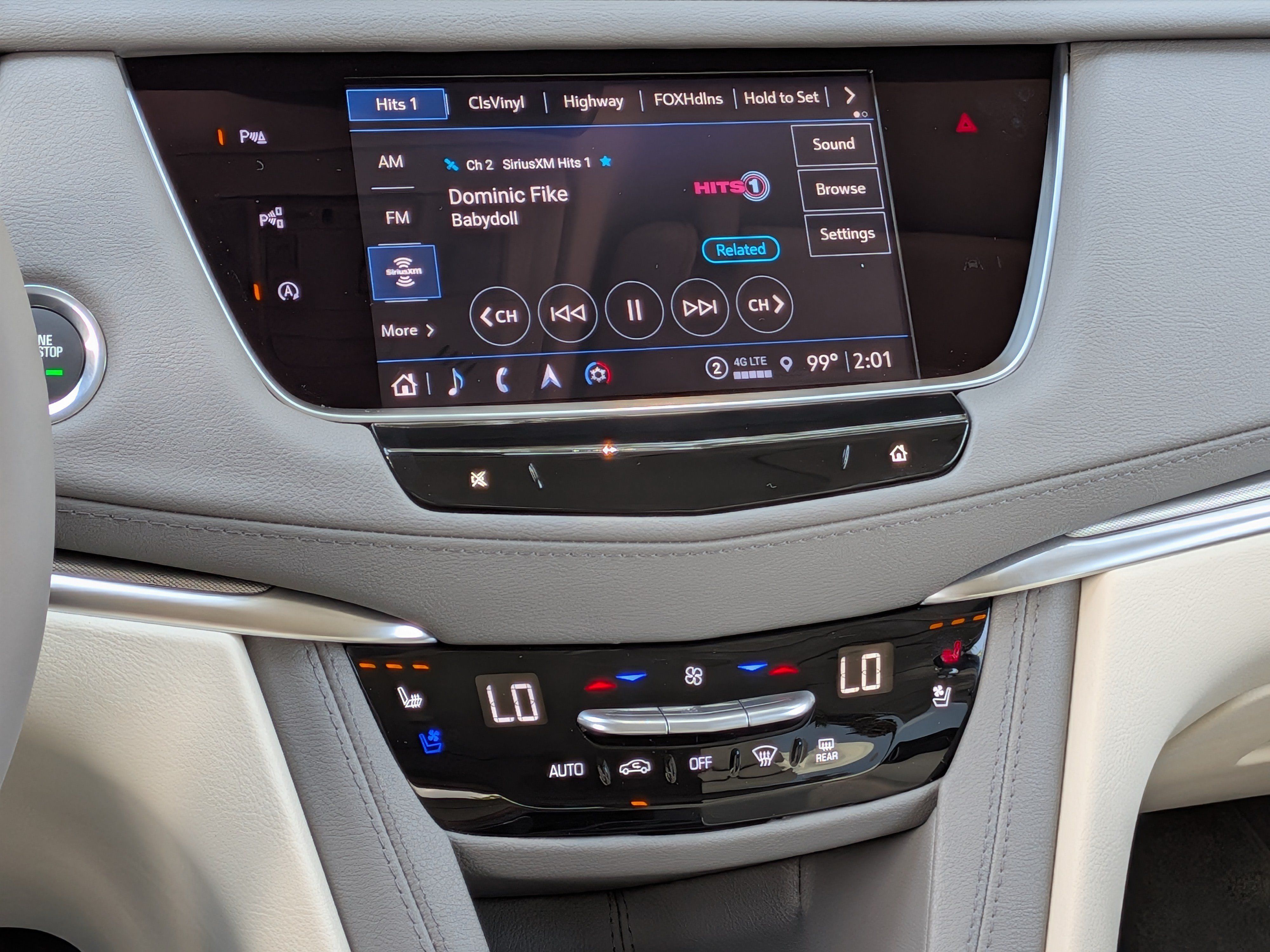 New 2026 Cadillac XT5 Premium Luxury w/ Driver Assist Package FWD image 19