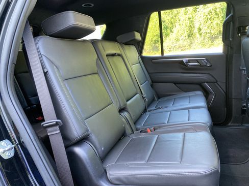 Used 2025 Chevrolet Tahoe LT AWD/4WD image 36