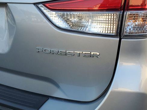Used 2024 Subaru Forester Limited AWD/4WD image 10