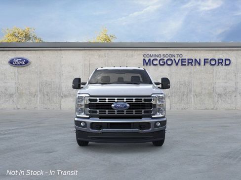 New 2026 Ford F350 4x4 Regular Cab DRW Super Duty image 7