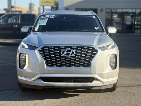 Used 2022 Hyundai Palisade Limited AWD/4WD image 2