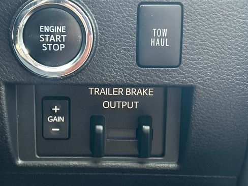 Used 2021 Toyota Tundra 1794 Edition AWD/4WD image 28