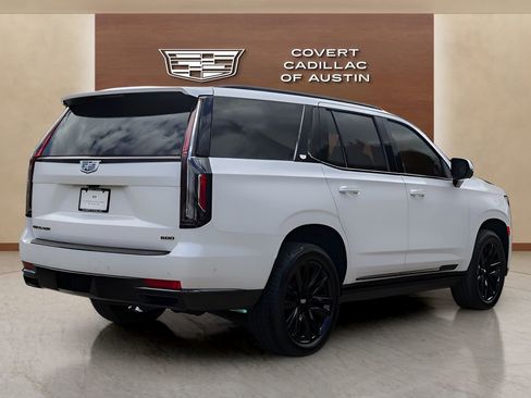 Certified 2024 Cadillac Escalade Sport w/ Touring Package AWD/4WD image 4