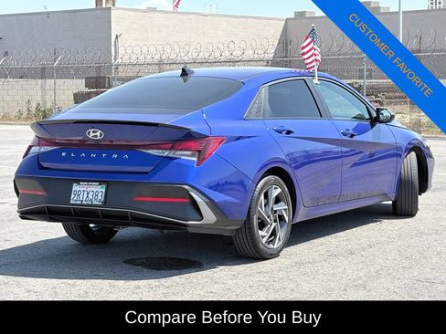 Used 2025 Hyundai Elantra Sport FWD image 5