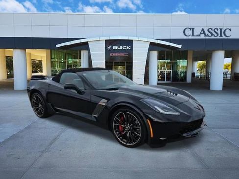 Used 2015 Chevrolet Corvette Z06 w/ 3LZ Preferred Equipment Group RWD image 2