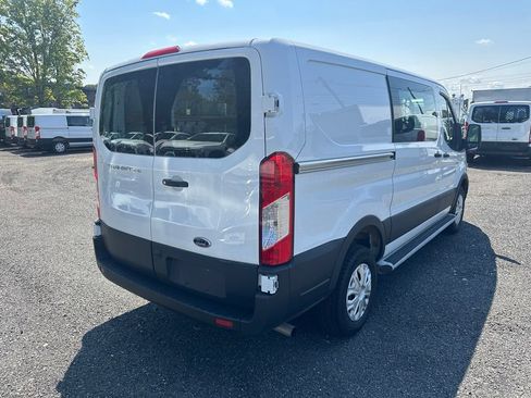 Used 2025 Ford Transit 250 Low Roof w/ Exterior Upgrade Package RWD image 9