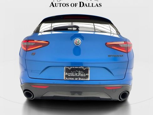 Used 2019 Alfa Romeo Stelvio Ti w/ Nero Edizione image 11