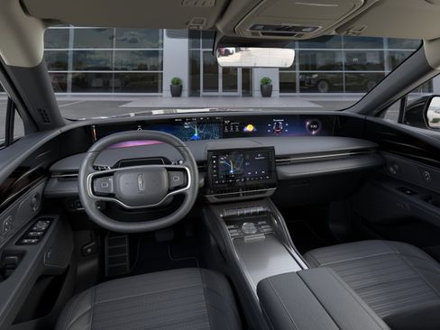 New 2026 Lincoln Nautilus Reserve image 9