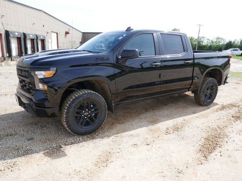 New 2026 Chevrolet Silverado 1500 Custom Trail Boss w/ Dark Appearance Package AWD/4WD image 9