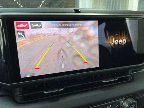 New 2026 Jeep Gladiator Rubicon image 5