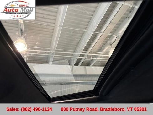 Used 2022 GMC Sierra 1500 AT4X image 21