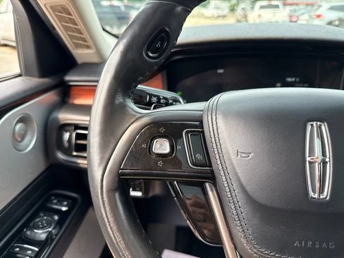Used 2022 Lincoln Aviator Reserve w/ Equipment Group 201A AWD/4WD image 34