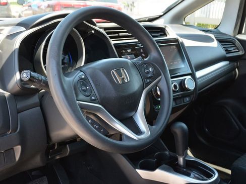 Used 2018 Honda Fit EX image 8