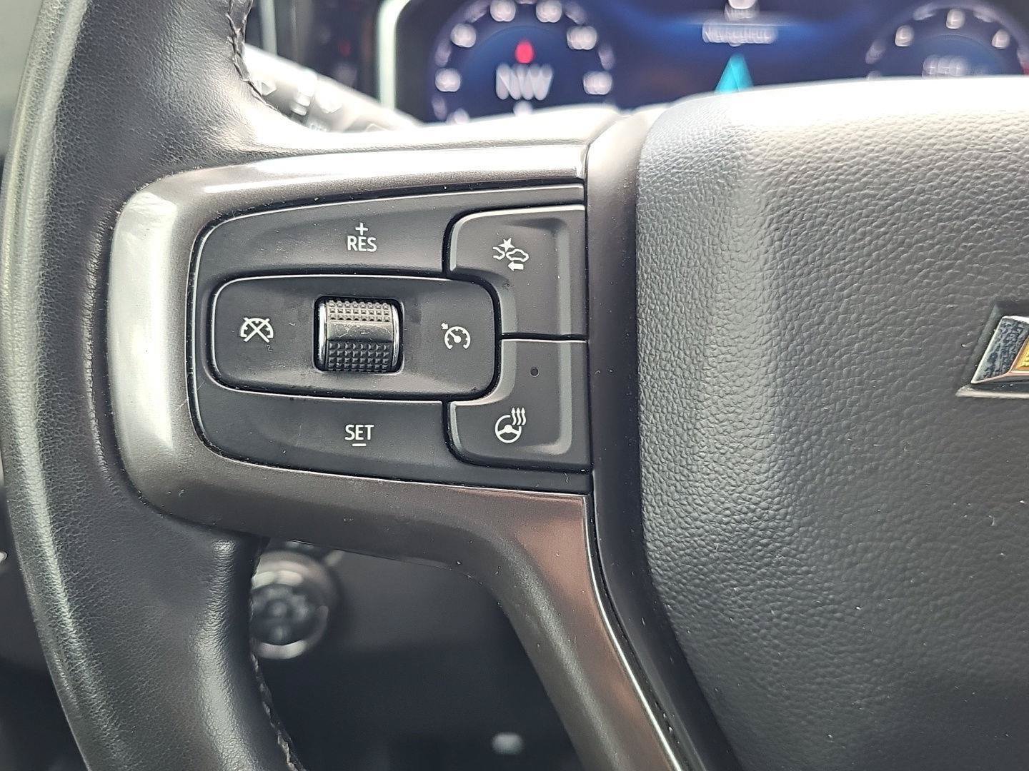 Used 2024 Chevrolet Silverado 2500 High Country w/ Technology Package AWD/4WD image 19