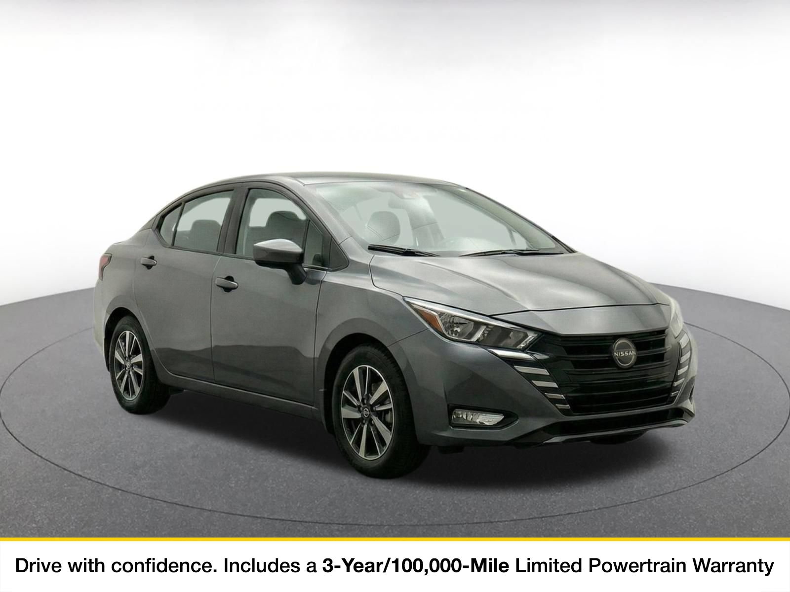 Used 2025 Nissan Versa SV FWD image 1