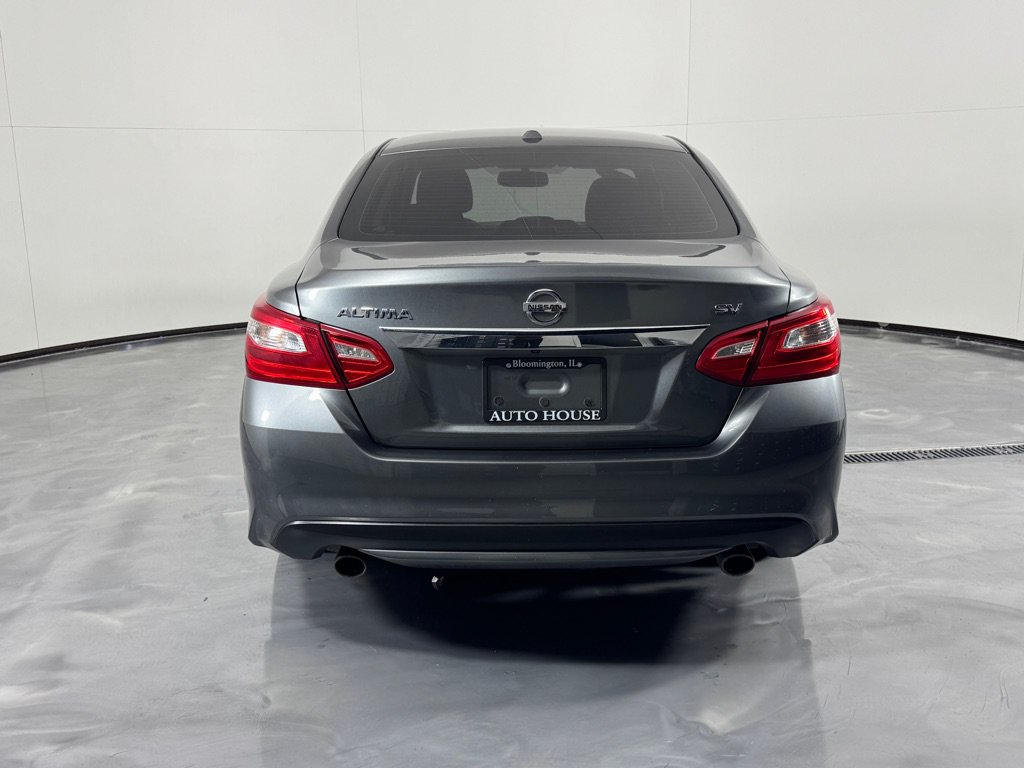 Used 2017 Nissan Altima 2.5 SV w/ Convenience Package FWD image 6