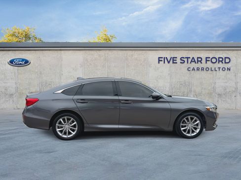Used 2022 Honda Accord LX image 9