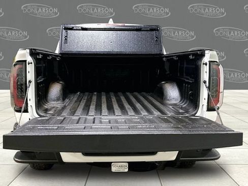 Used 2021 GMC Canyon Denali AWD/4WD image 9