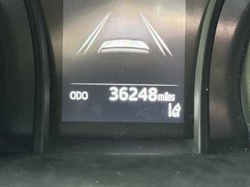 Used 2022 Toyota Camry LE image 18