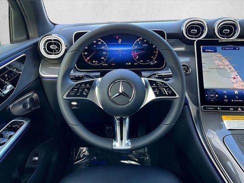 Used 2026 Mercedes-Benz GLC 300 GLC 300 image 18