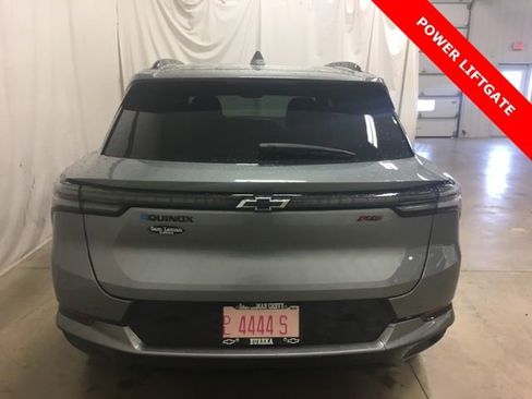 Used 2024 Chevrolet Equinox EV RS FWD image 6