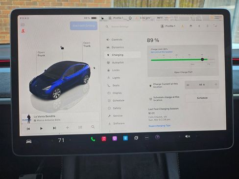 Used 2024 Tesla Model Y Long Range AWD/4WD image 49