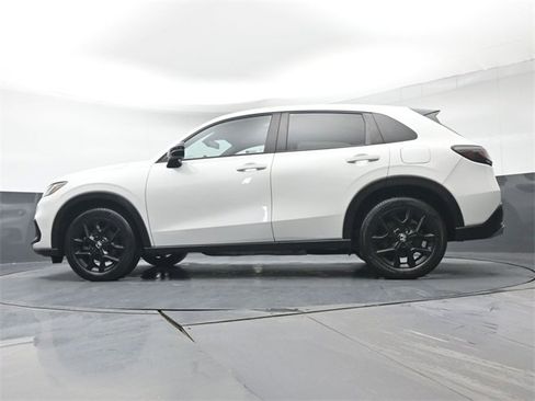 Used 2023 Honda HR-V Sport image 27