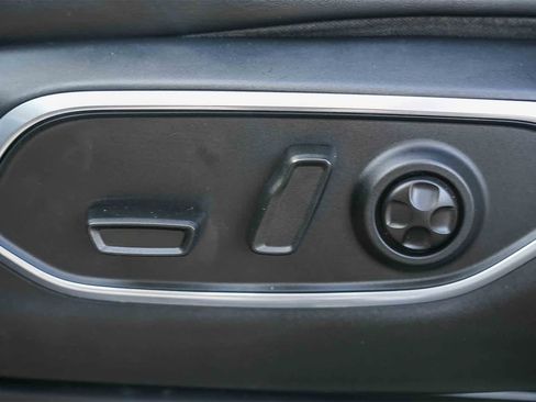 Used 2022 Jeep Wagoneer Series II image 18