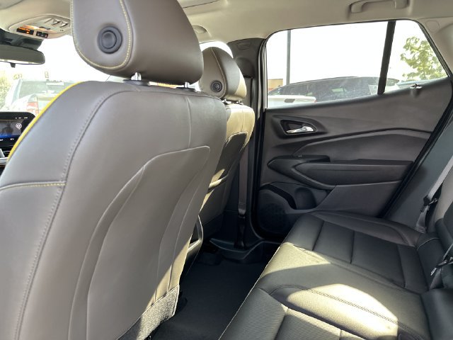 Certified 2024 Chevrolet Trax ACTIV w/ Sunroof Package FWD image 21