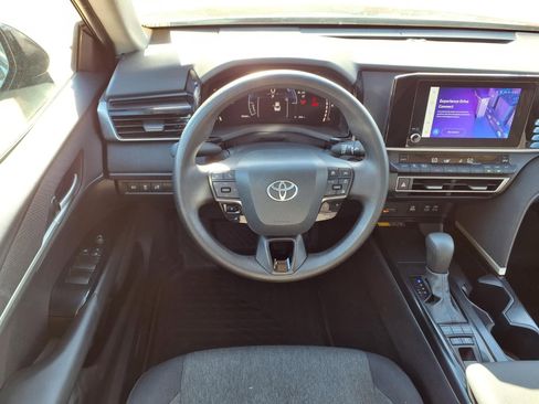 Certified 2025 Toyota Camry LE image 17