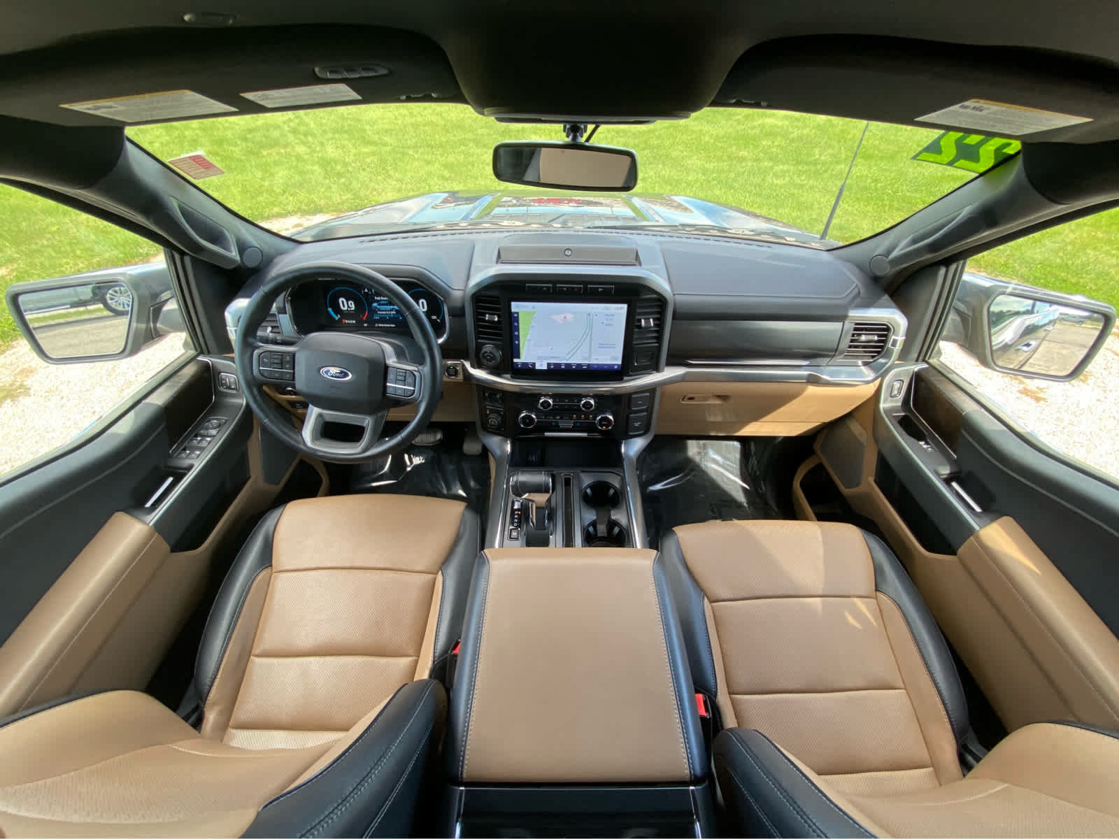 Used 2022 Ford F150 Lariat AWD/4WD image 17