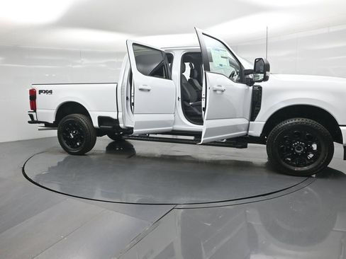New 2026 Ford F250 XLT w/ XLT Premium Package image 31