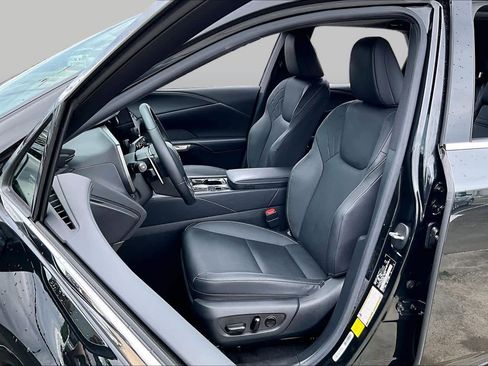 Used 2023 Lexus RX 350 Premium w/ Accessory Package (Z1) FWD image 7