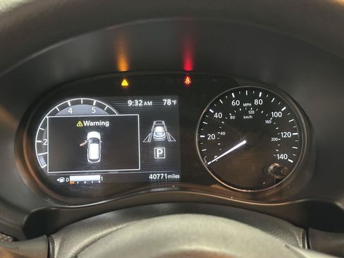 Used 2021 Nissan Kicks SV FWD image 26