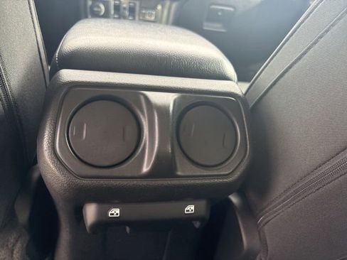 Used 2022 Jeep Wrangler Unlimited Sport image 14