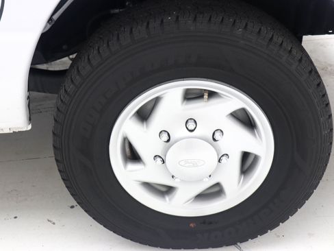 Used 2023 Ford E-350 and Econoline 350 Super Duty w/ Power Windows & Locks Group RWD image 27