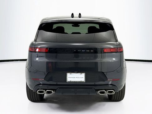 New 2026 Land Rover Range Rover Sport Dynamic SE AWD/4WD image 6