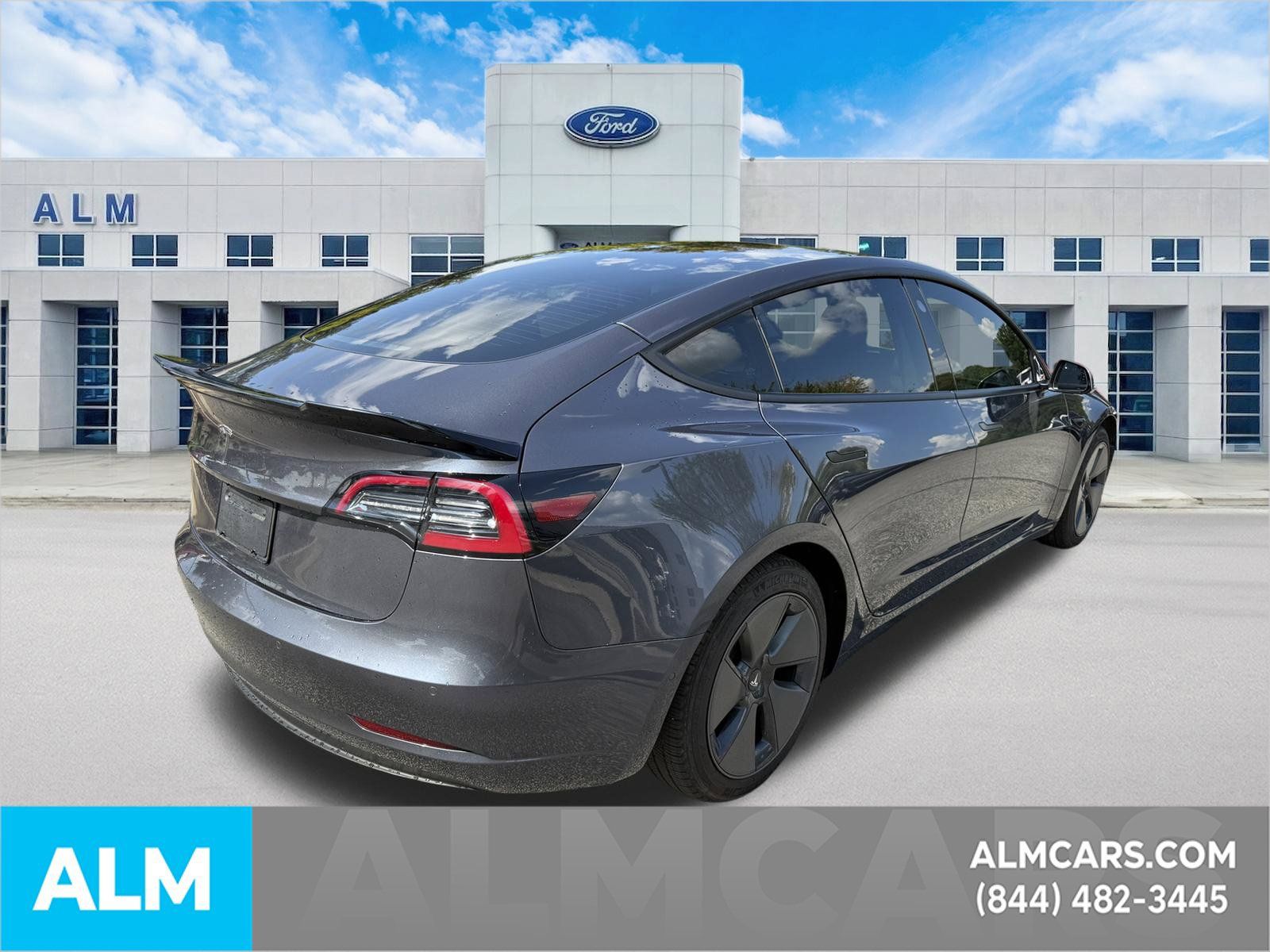 Used 2021 Tesla Model 3 Standard Range Plus RWD image 5