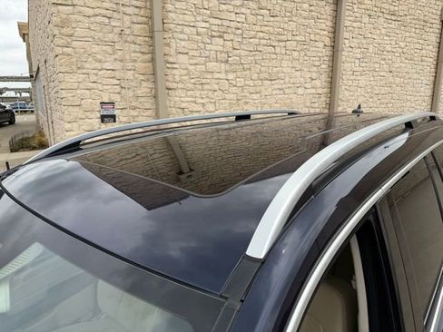 Used 2017 Mercedes-Benz GLS 450 4MATIC image 4