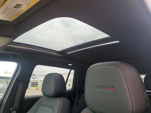 New 2026 GMC Terrain AT4 w/ Convenience Package III image 27