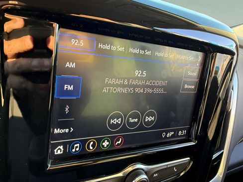 Used 2020 Chevrolet Traverse LS image 12