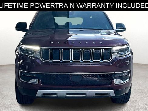 Used 2025 Jeep Wagoneer Series II w/ 8-Passenger Seating Package image 5