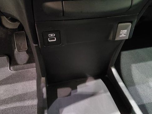 Used 2023 Honda Odyssey Sport image 34