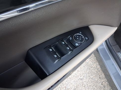 Used 2023 Lincoln Nautilus FWD image 14
