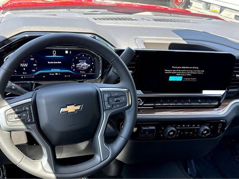 New 2025 Chevrolet Silverado 1500 LT AWD/4WD image 4
