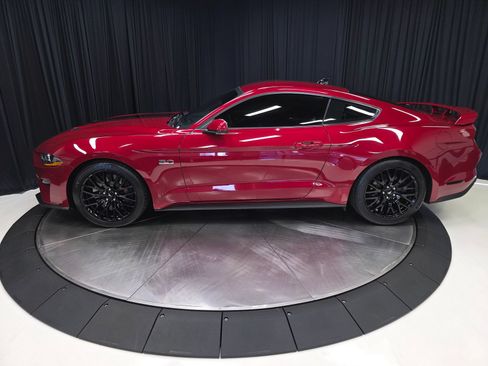 Used 2020 Ford Mustang GT Premium w/ GT Performance Package RWD image 10