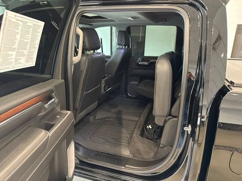 Used 2024 GMC Sierra 2500 Denali w/ Denali Reserve Package AWD/4WD image 20