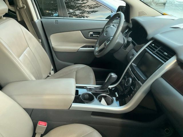 Used 2014 Ford Edge Limited FWD image 3